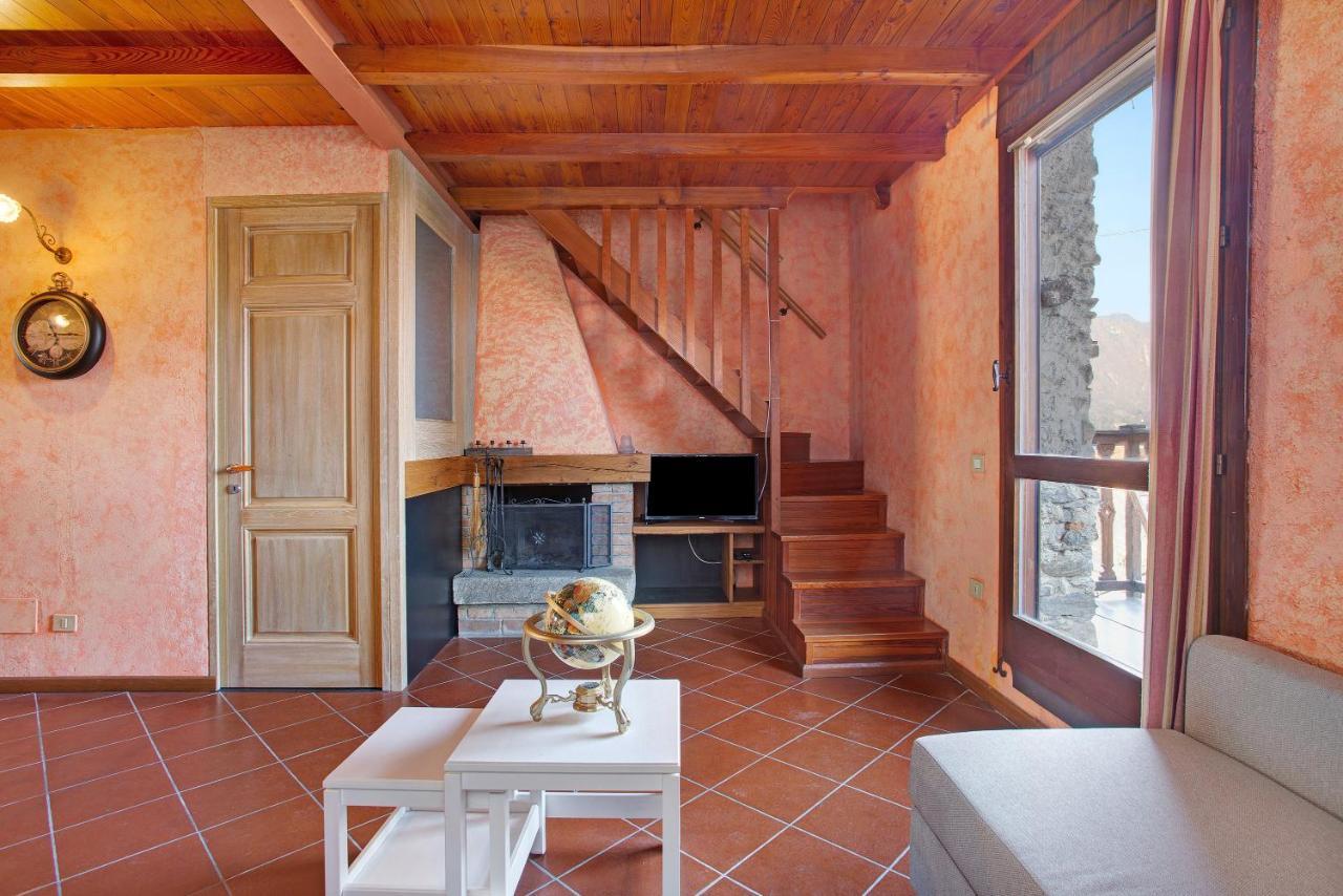 ベッラージョ Cascina Taronicoヴィラ エクステリア 写真